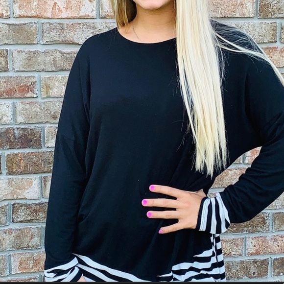 Azules Long Sleeve Striped Tunic Black Size Small - Picture 5 of 11